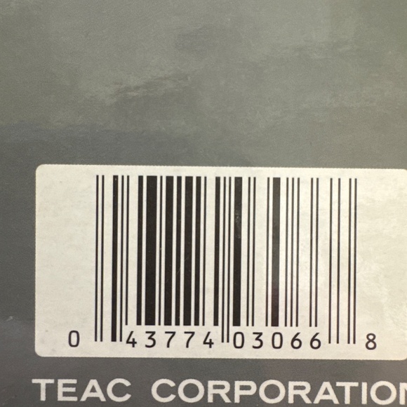 Tascam TH-200X headpones - Picture 3 of 3